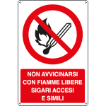 E1867X - Cartello divieto Non avvicinarsi con fiamme libere EN ISO 7010