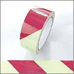 L9421 - Rotolo autoadesivo fotoluminescente  strisce rosse