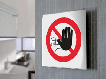 SECT17B - segnale  in vetro CRYSTAL monofacciale 200x200 piu'simbolo