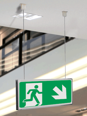 SEME715108SN - segnale METAL sospesa bifacciale Uscita Emergenza ds bas.EN ISO 7010