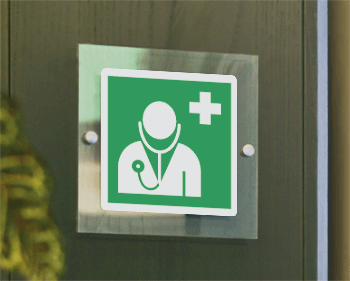 SEPE15118W - targa Plexi monofacciale Dottore EN ISO 7010 E009