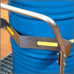 [PSA200] PSA200 - kit di trattenuta fusti da 200 lt. completo di staffa sagomata